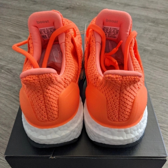 Adidas UltraBoost Clima DNA Orange S425 Size 4 Men. Fits Size 6 WOMEN - Picture 4 of 5